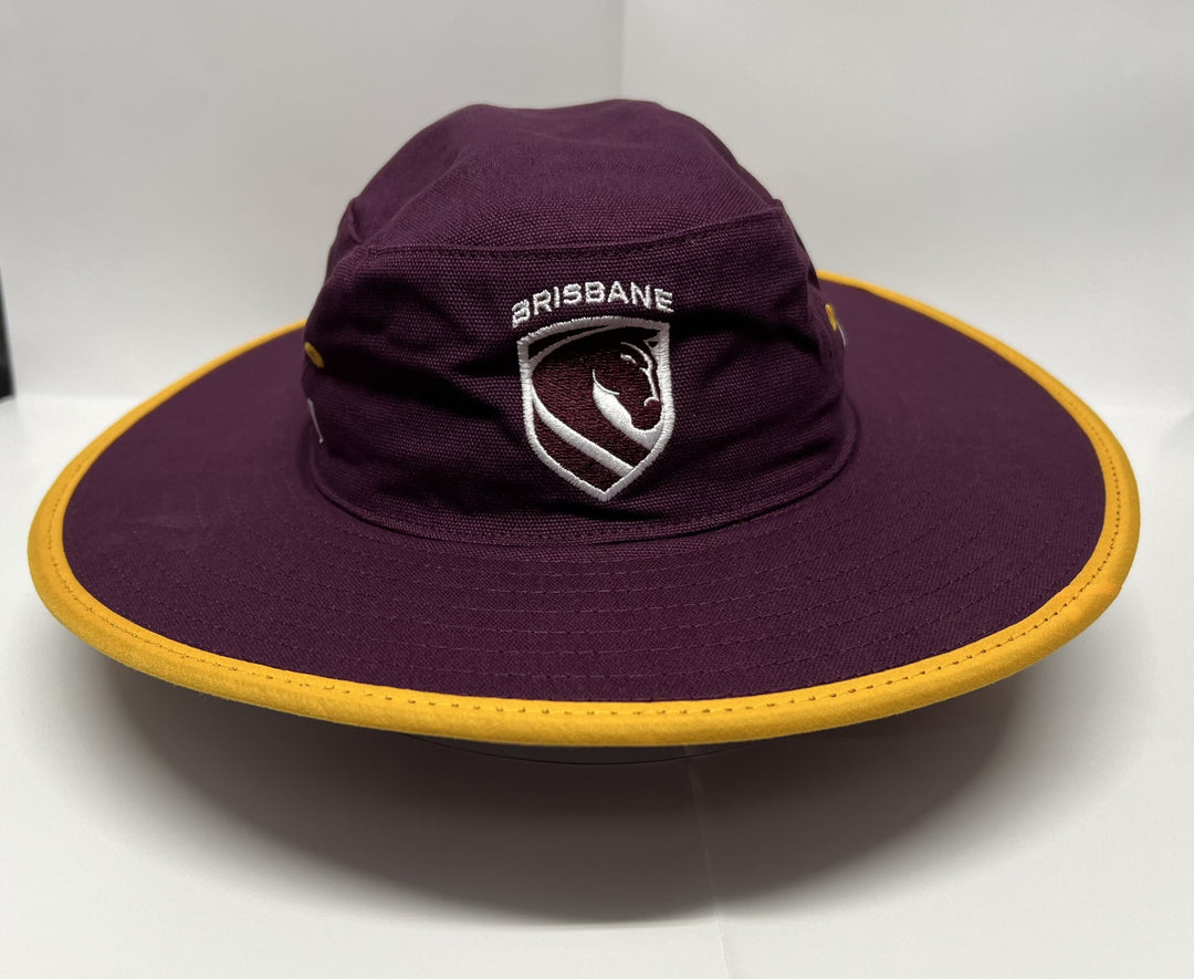 Brisbane Broncos バケットハット レア asics バケハ Asics NRL 2026 Broncos Wide Brim Hat – Danny Lyons Sports