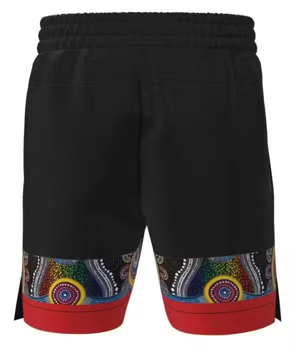 Men’s All offers star shorts